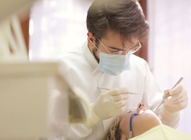 Dental hygienist